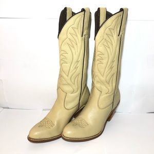 Vintage Size 7 M 1980s Kenny Rogers White Womens